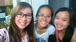 Today i had grocery shopping with Cinthia and jiaxin then we went to my place to cook dinner. :) It was a nice day spent tgt. They are like my close secondary friends, I really treasure our friendship. :) 