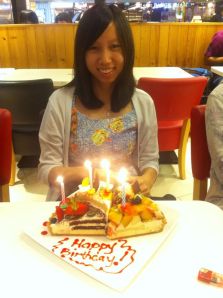Happy birthday to the dear girl, Shu Qing. Celebrated at fruit paradise followed by dim sum at Swee Choon. 